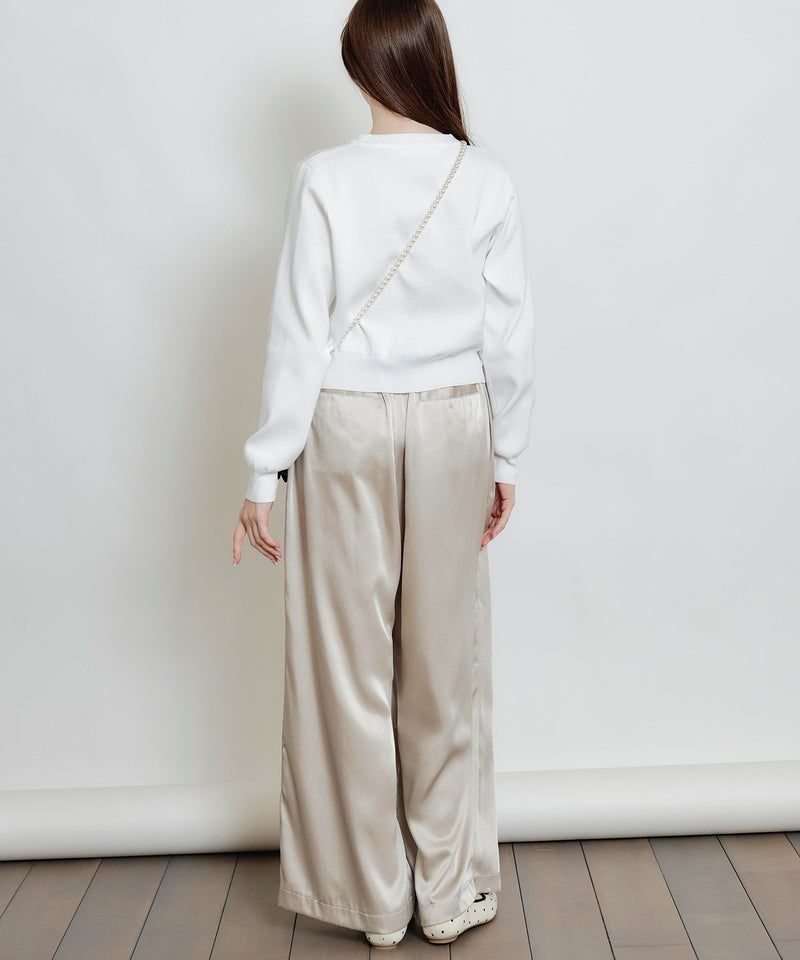 model：H160　着用サイズ：M　オフホワイト