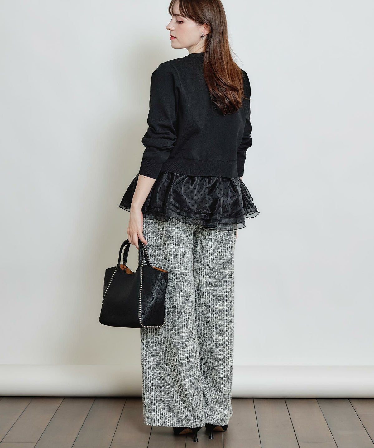 model：H160　着用サイズ：M　ブラック