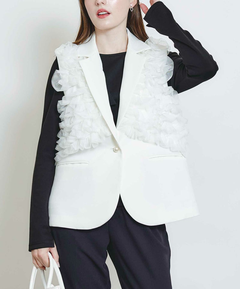 model：H160　着用サイズ：M　オフホワイト