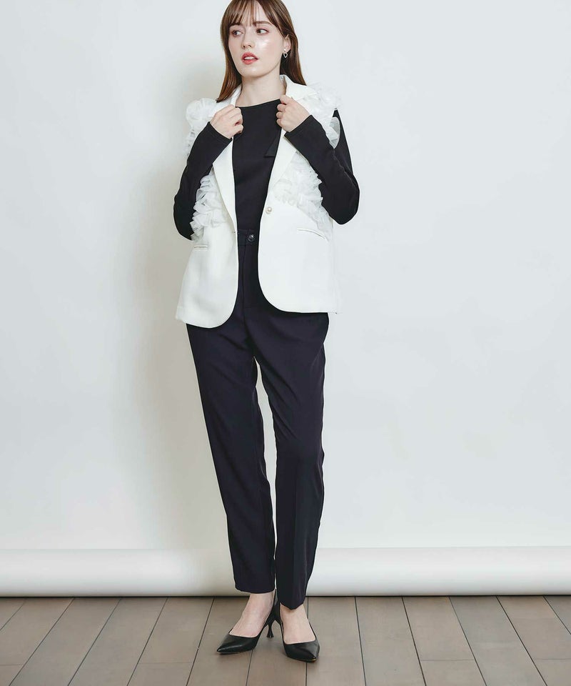 model：H160　着用サイズ：M　オフホワイト