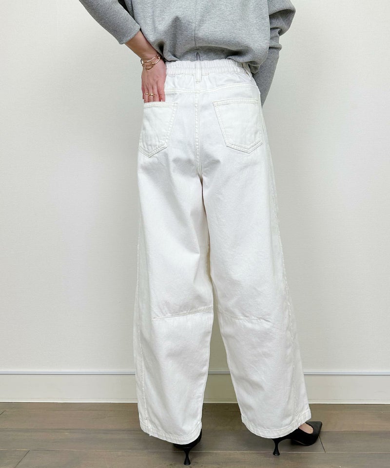 model：H164　着用サイズ：M　オフホワイト