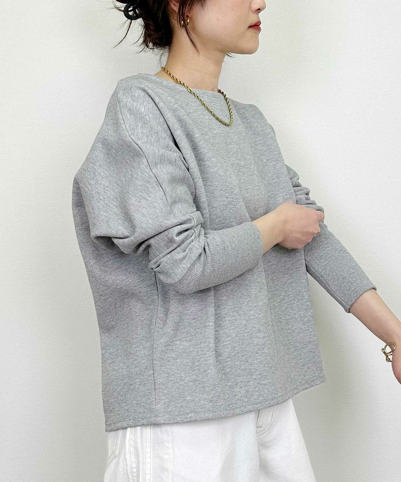 model：H164　着用サイズ：M　ライトグレー