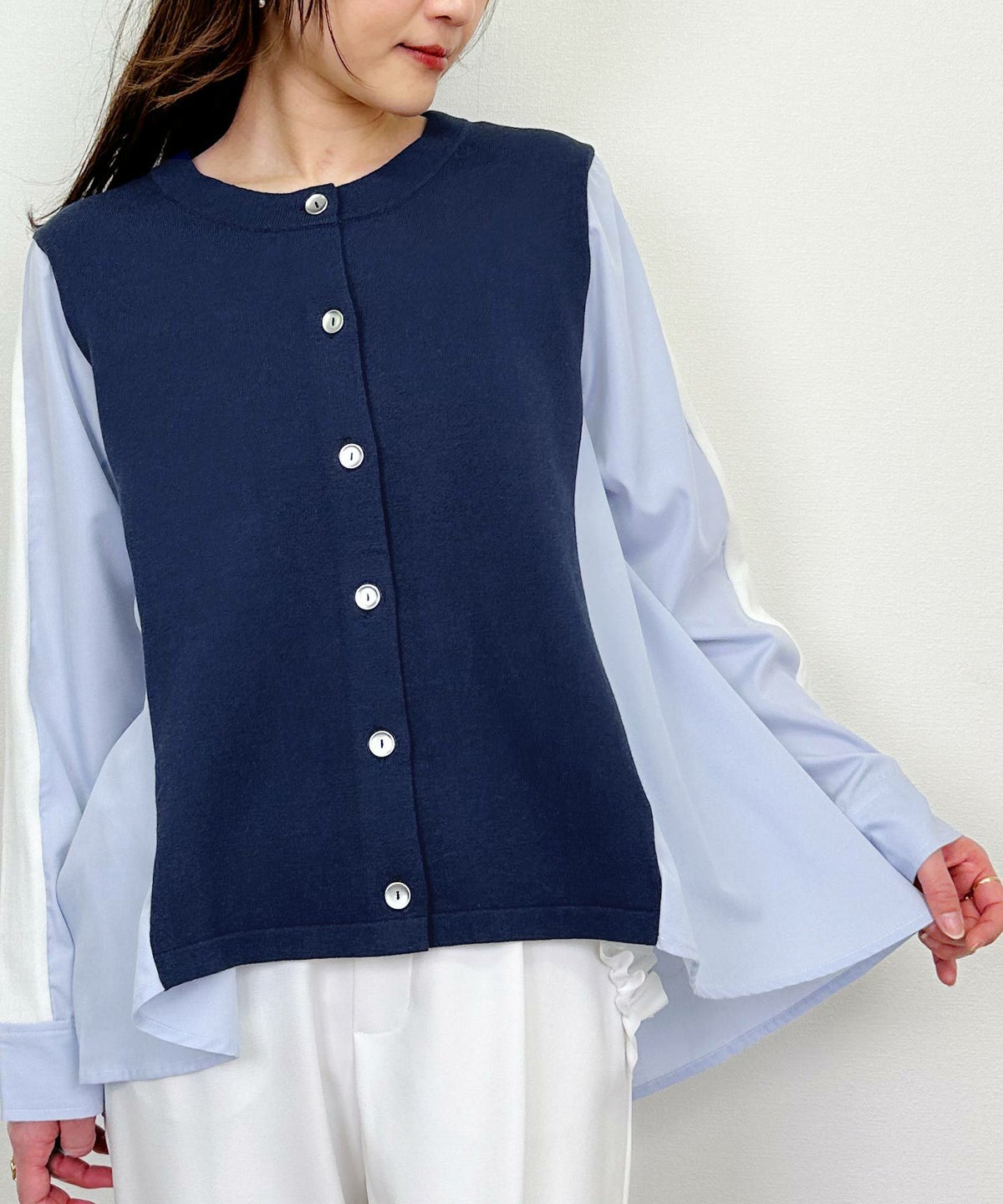 model：H164　着用サイズ：M　ネイビー