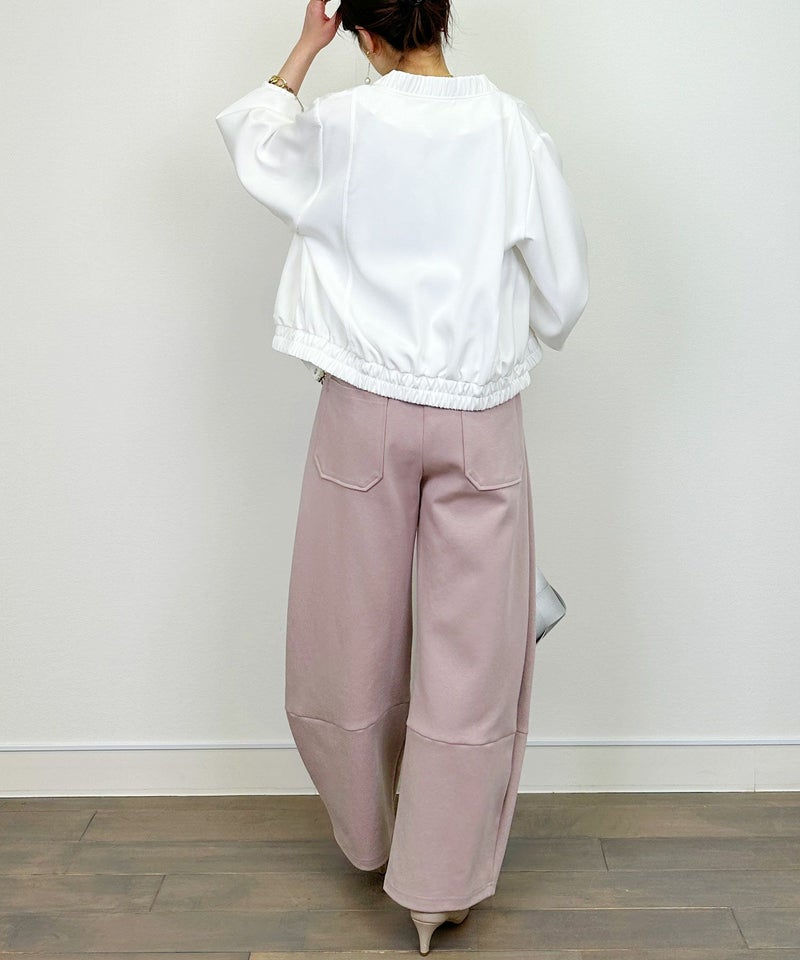 model：H164　着用サイズ：M　オフホワイト