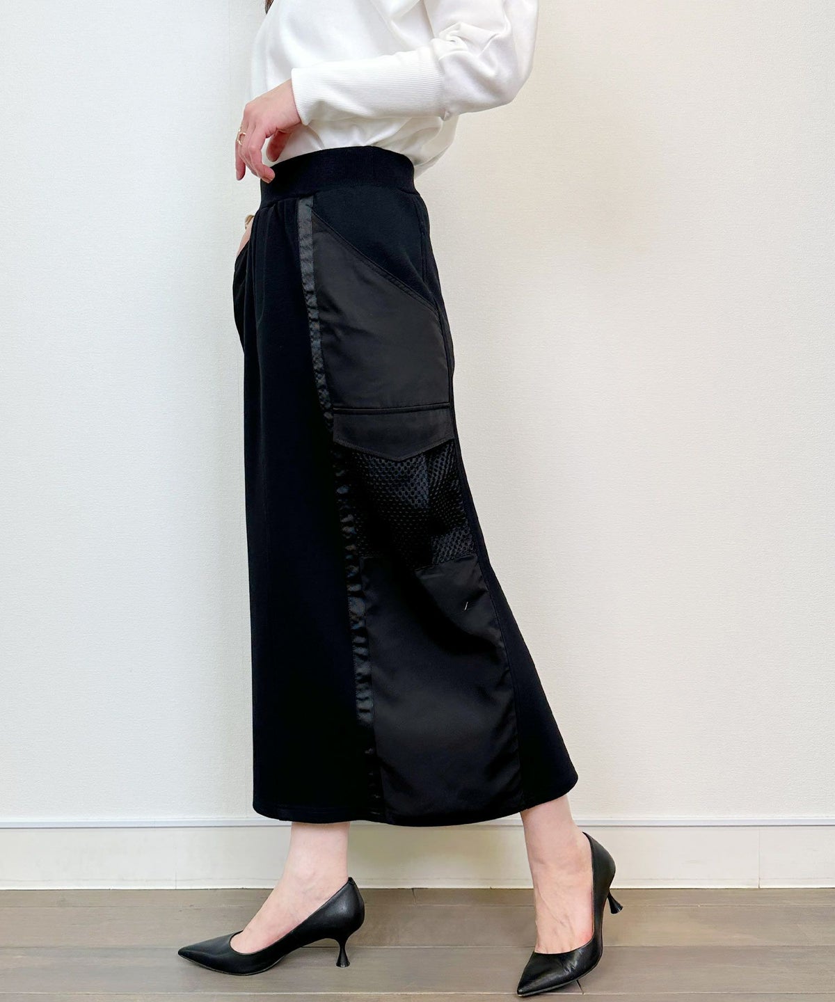 model：H164　着用サイズ：M　ブラック