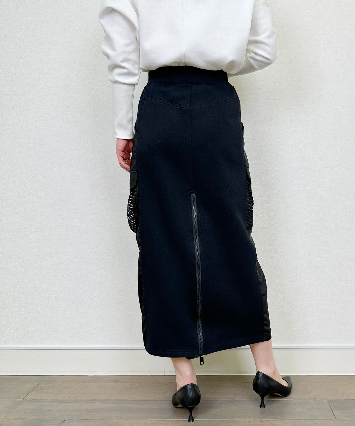 model：H164　着用サイズ：M　ブラック