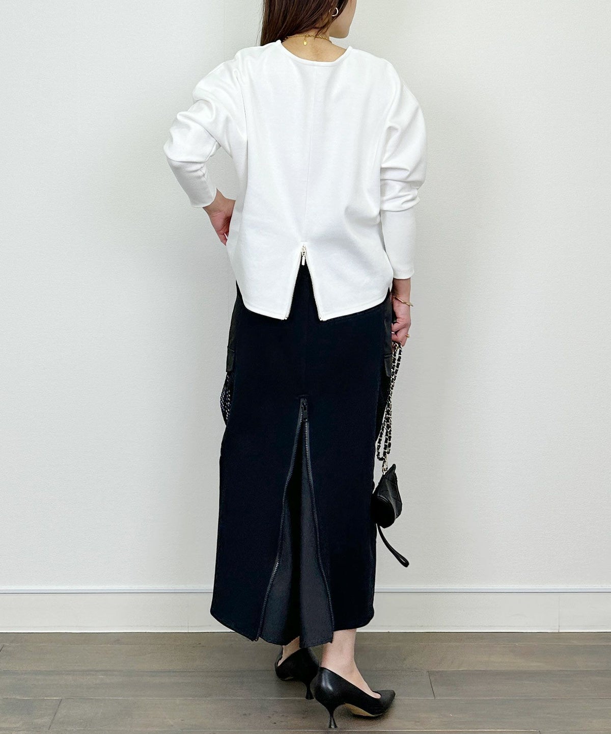 model：H164　着用サイズ：M　ブラック