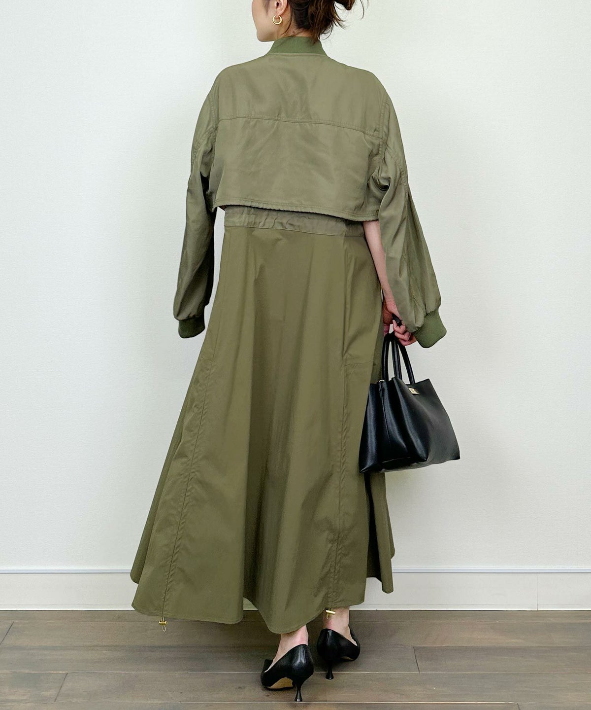 model：H164　着用サイズ：M　カーキ