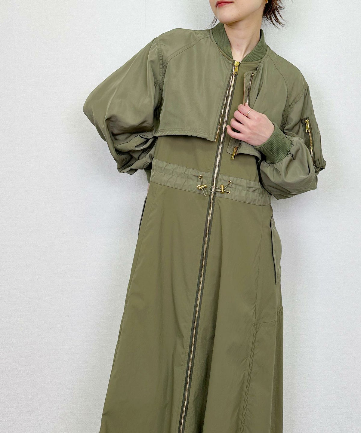 model：H164　着用サイズ：M　カーキ