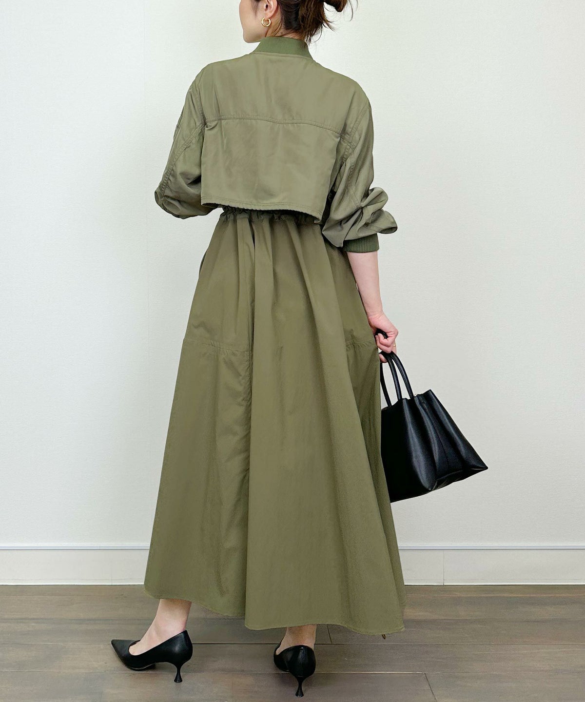 model：H164　着用サイズ：M　カーキ