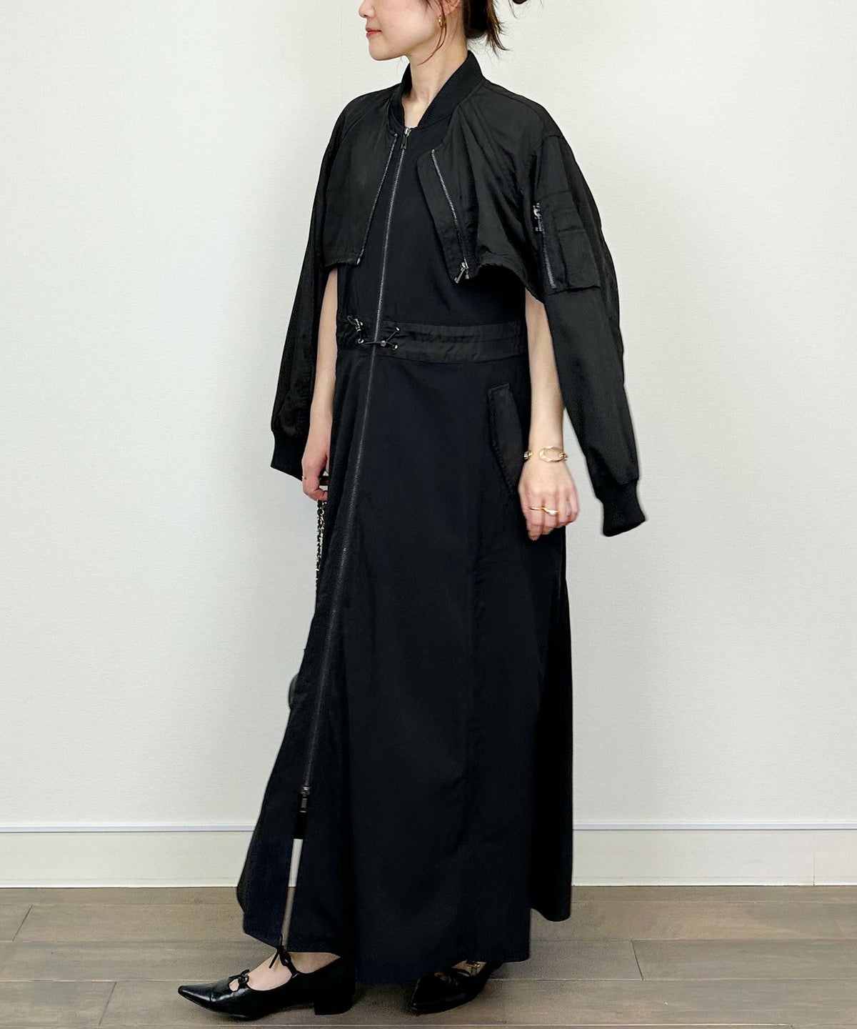 model：H164　着用サイズ：M　ブラック