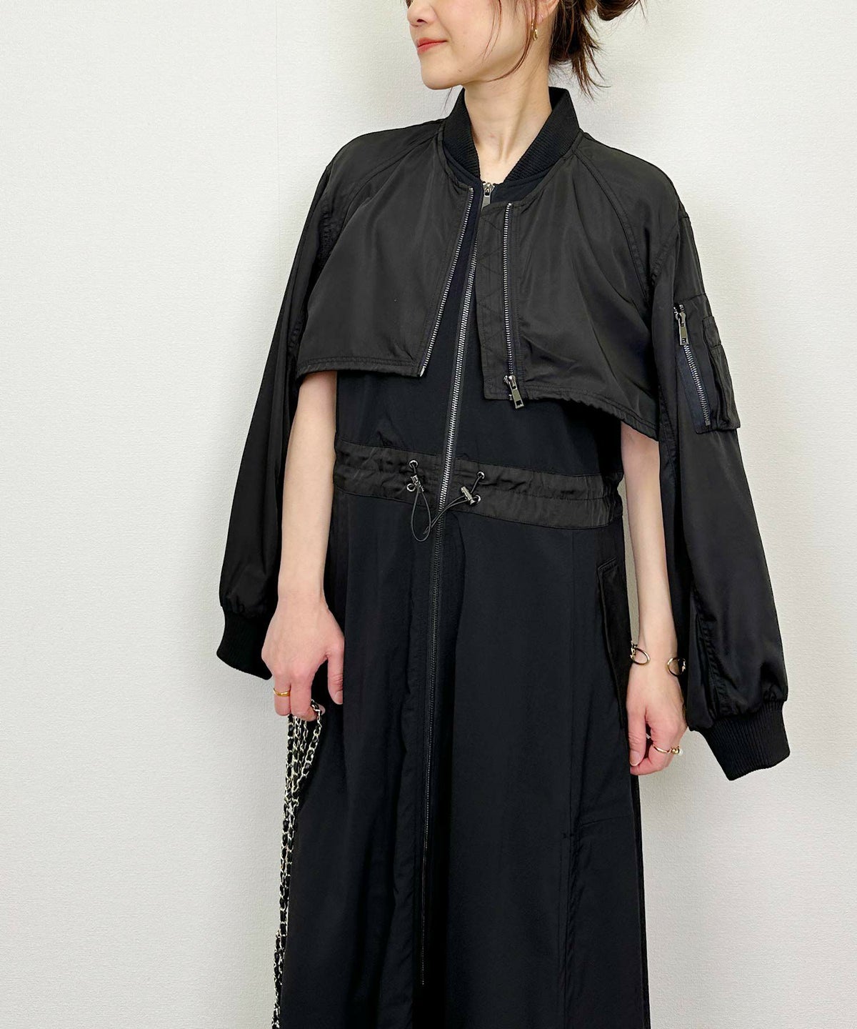 model：H164　着用サイズ：M　ブラック