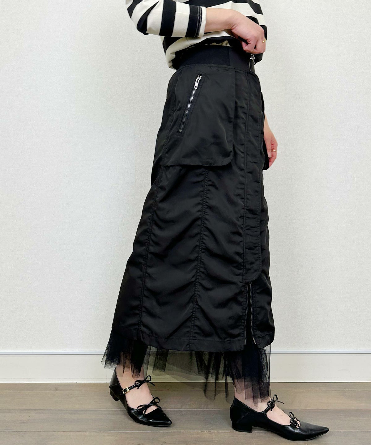 model：H164　着用サイズ：M　ブラック