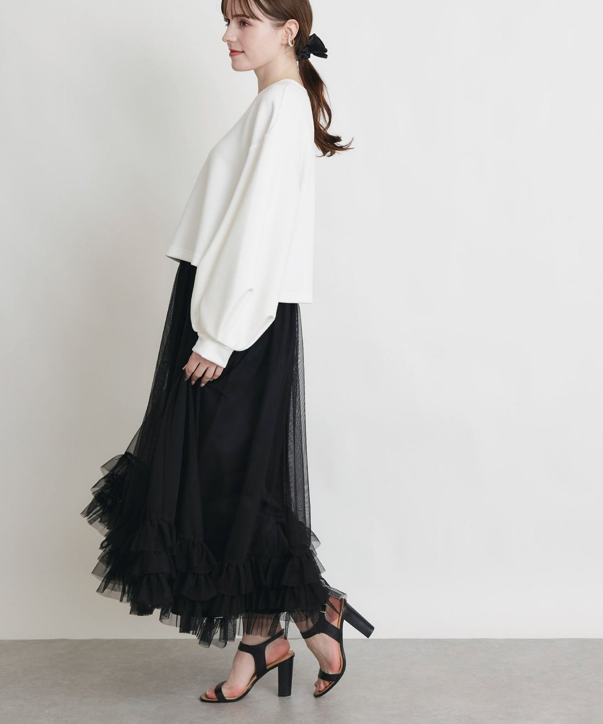 model：H160　着用サイズ：M