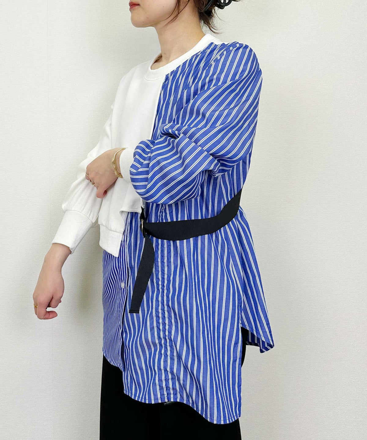 model：H164　着用サイズ：M　ホワイト