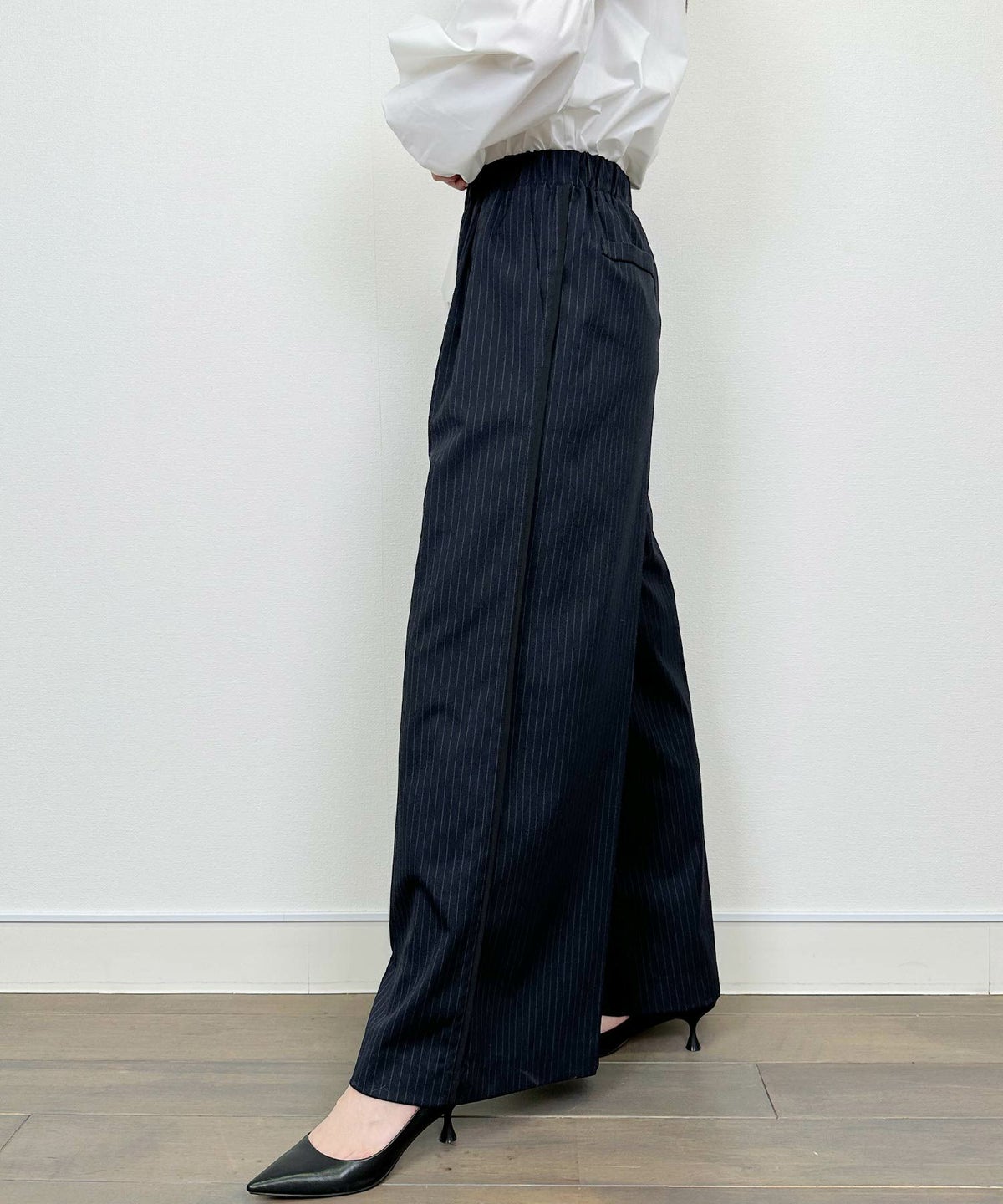 model：H164　着用サイズ：M　ネイビー