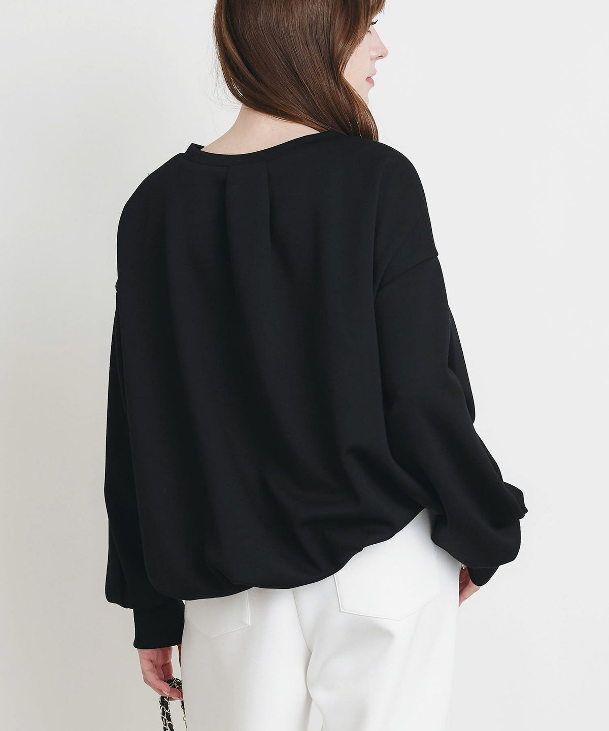 model：H160　着用サイズ：M