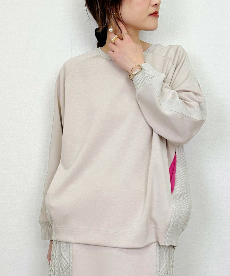 model：H164　着用サイズ：M　グレイッシュベージュ