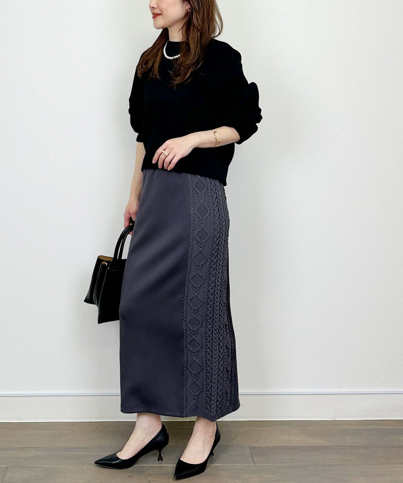 model：H164　着用サイズ：M　チャコールグレー