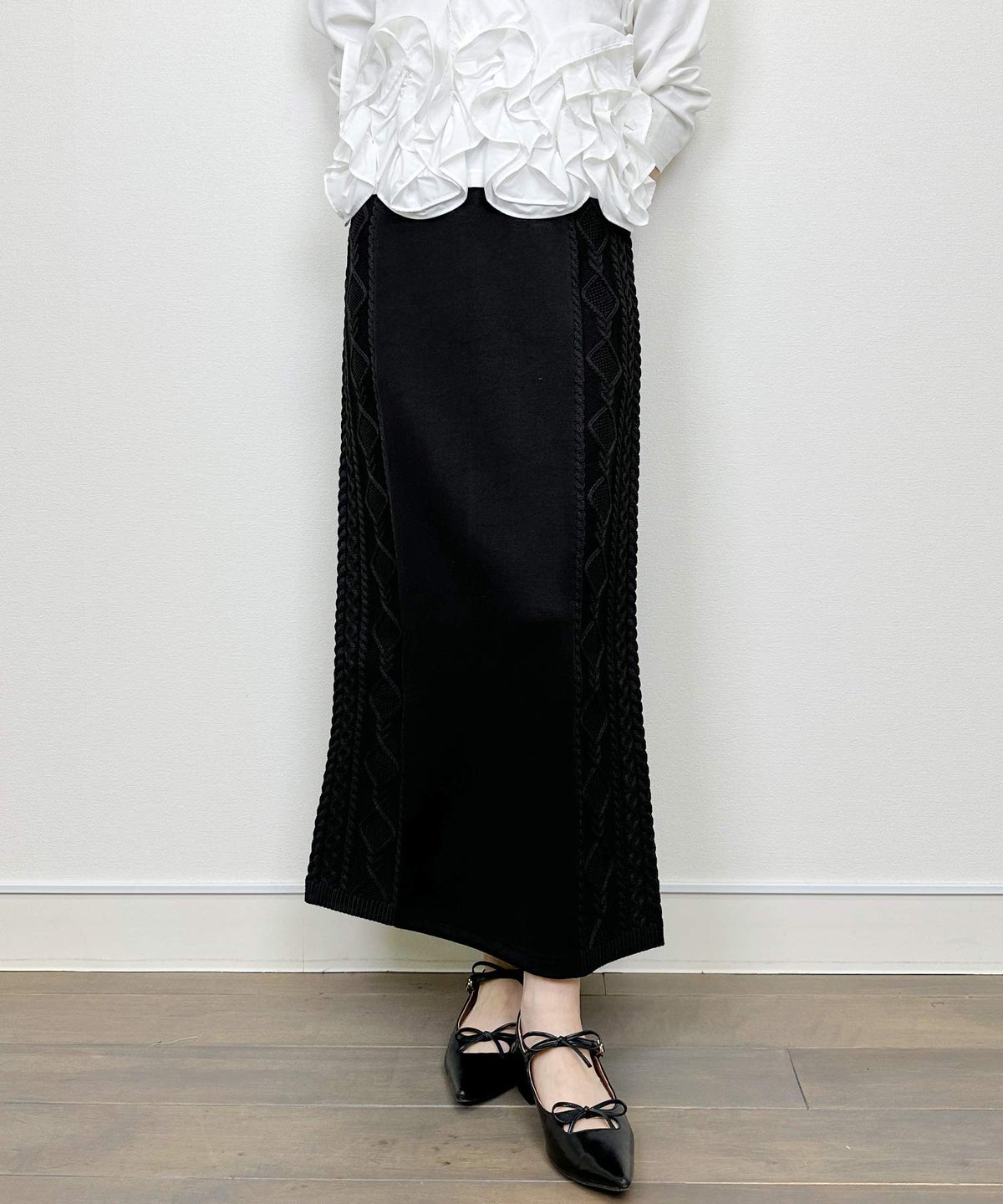 model：H164　着用サイズ：M　ブラック