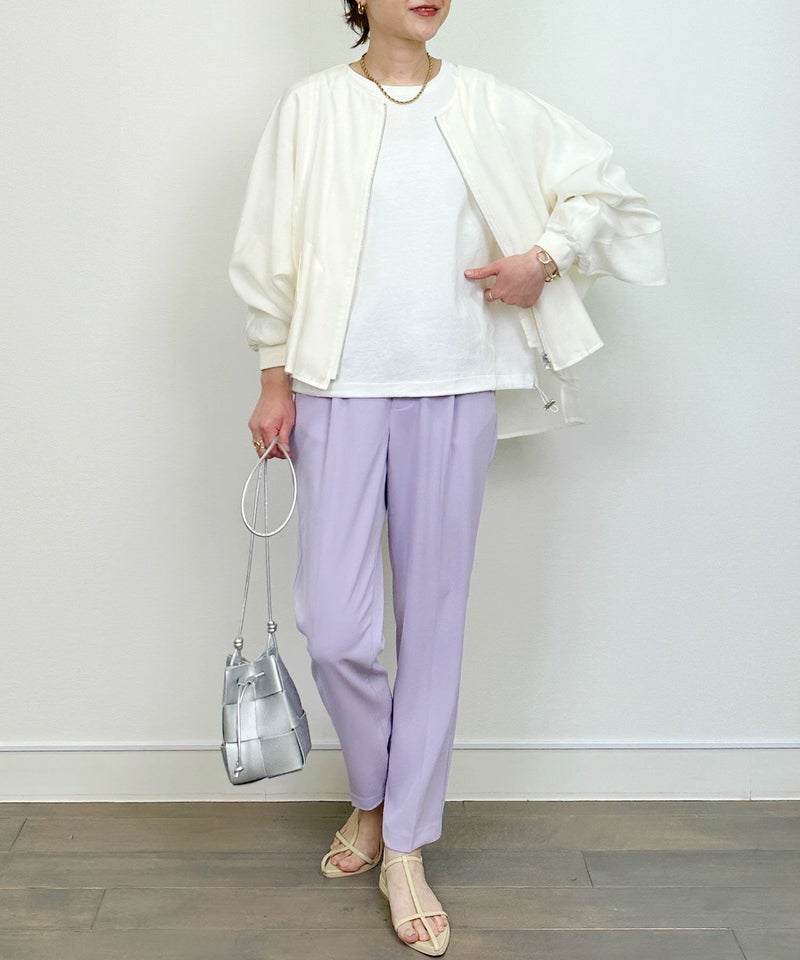 model：H164　着用サイズ：M　オフホワイト