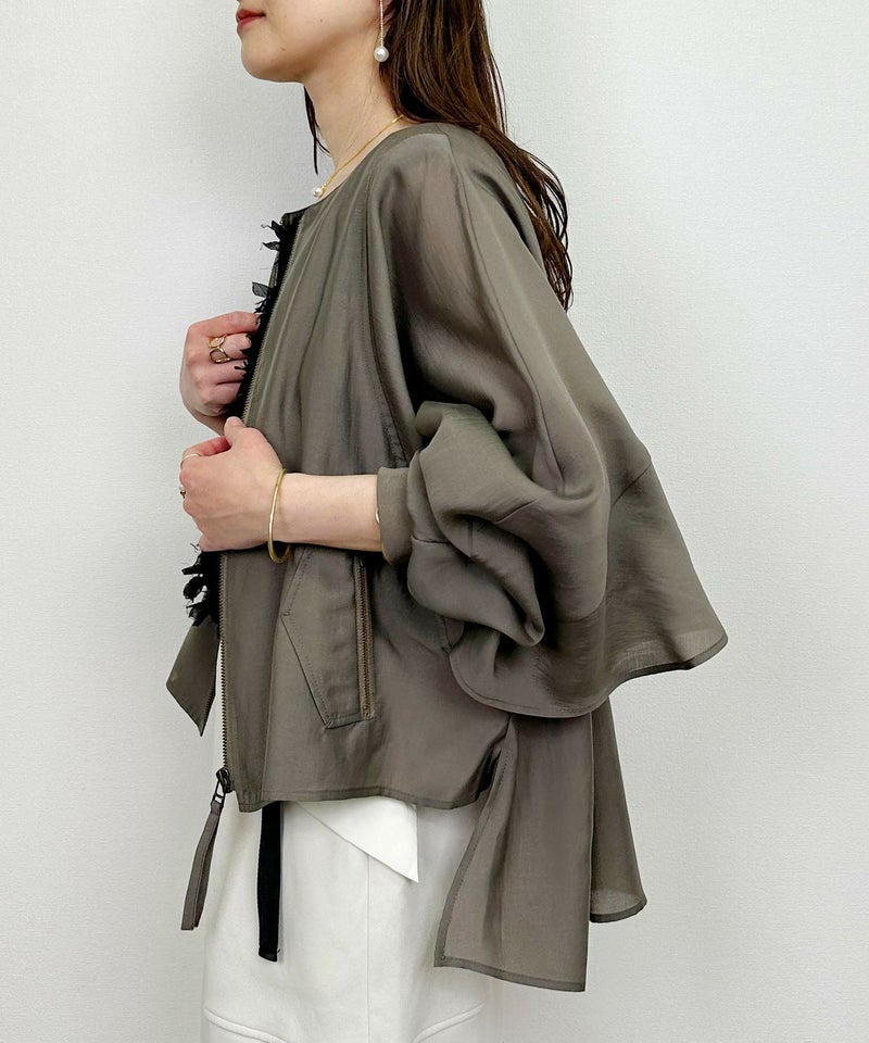 model：H164　着用サイズ：M　カーキ