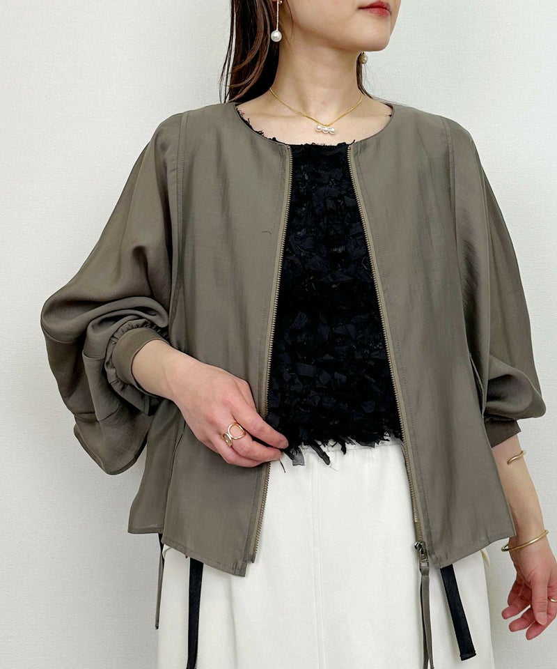 model：H164　着用サイズ：M　カーキ