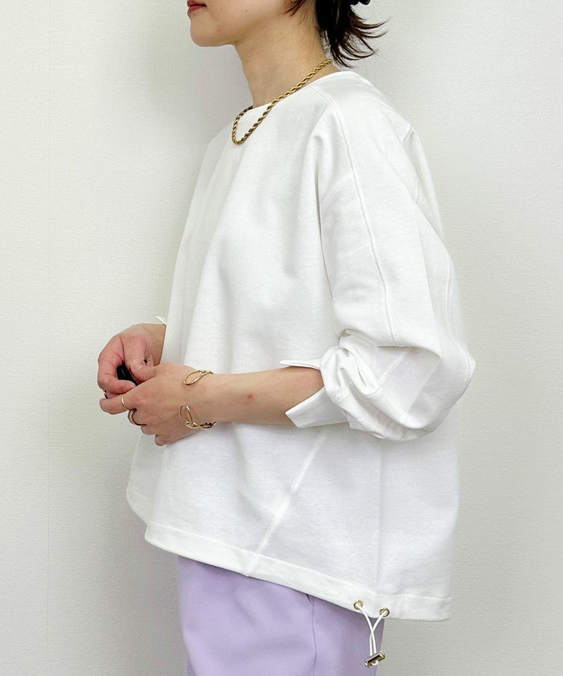 model：H164　着用サイズ：M　オフホワイト