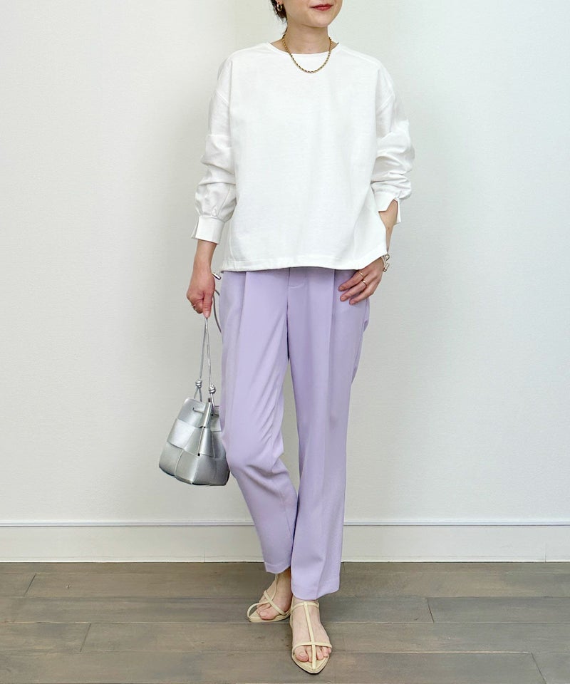 model：H164　着用サイズ：M　オフホワイト