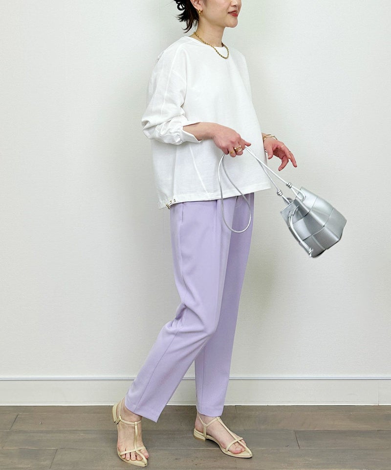 model：H164　着用サイズ：M　オフホワイト