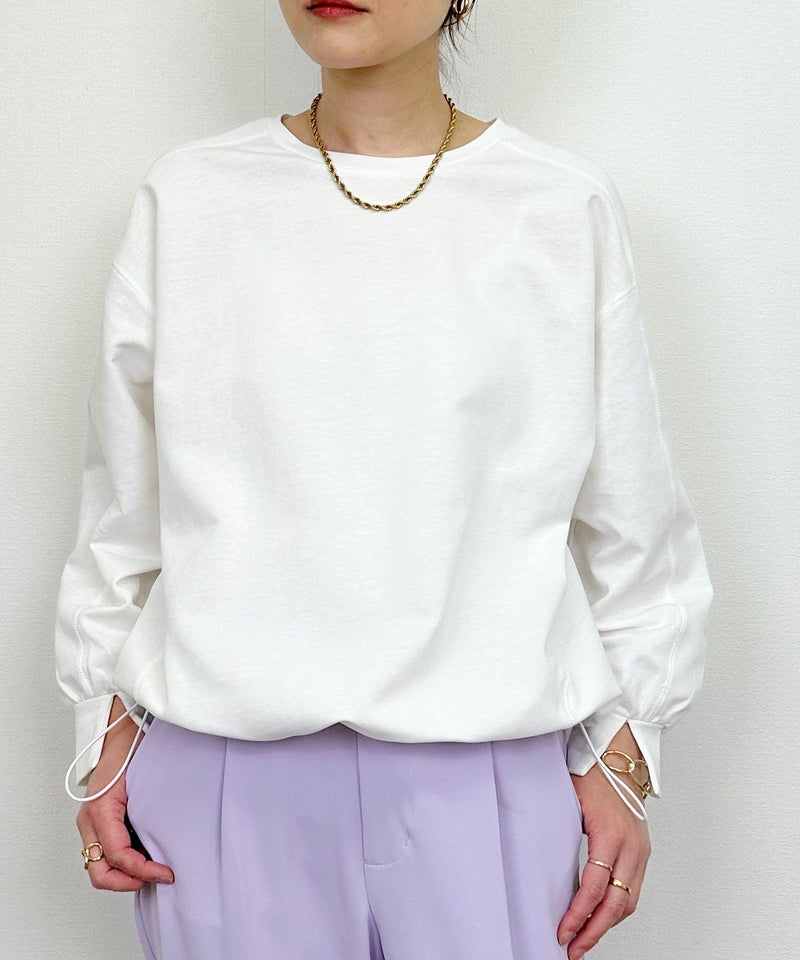 model：H164　着用サイズ：M　オフホワイト