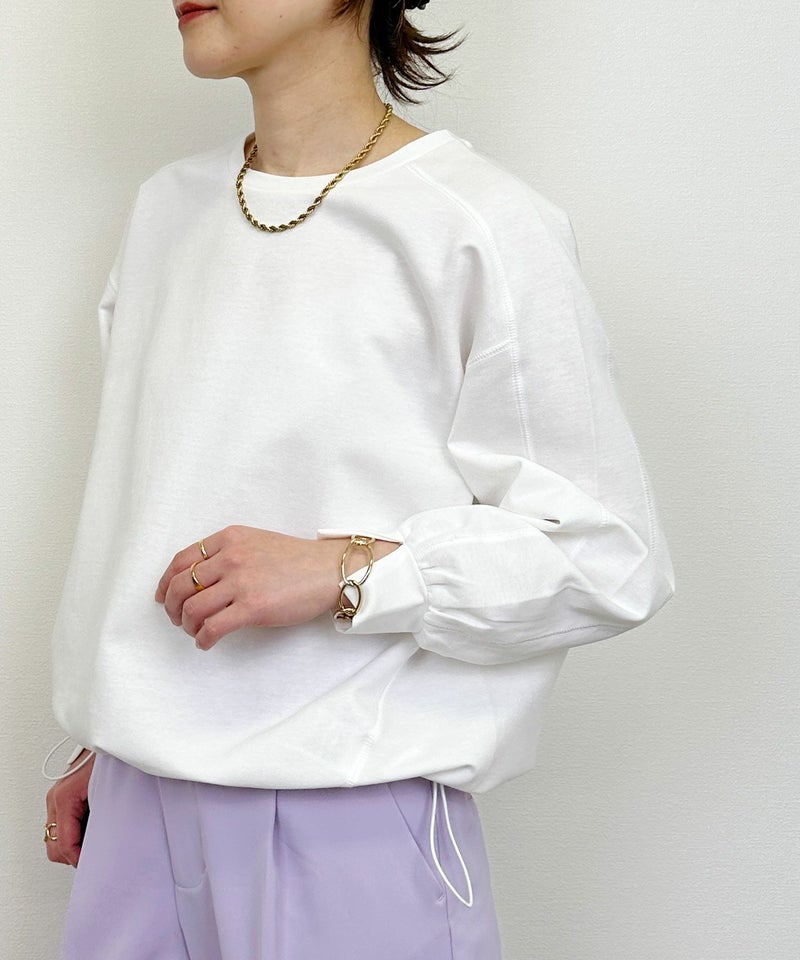 model：H164　着用サイズ：M　オフホワイト