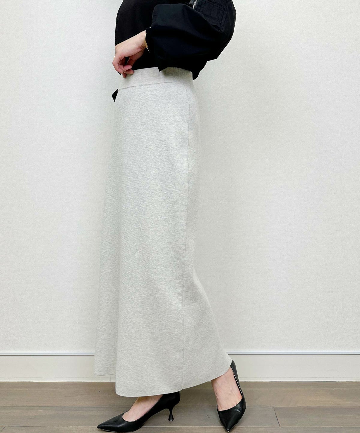 model：H164　着用サイズ：M　ライトグレー