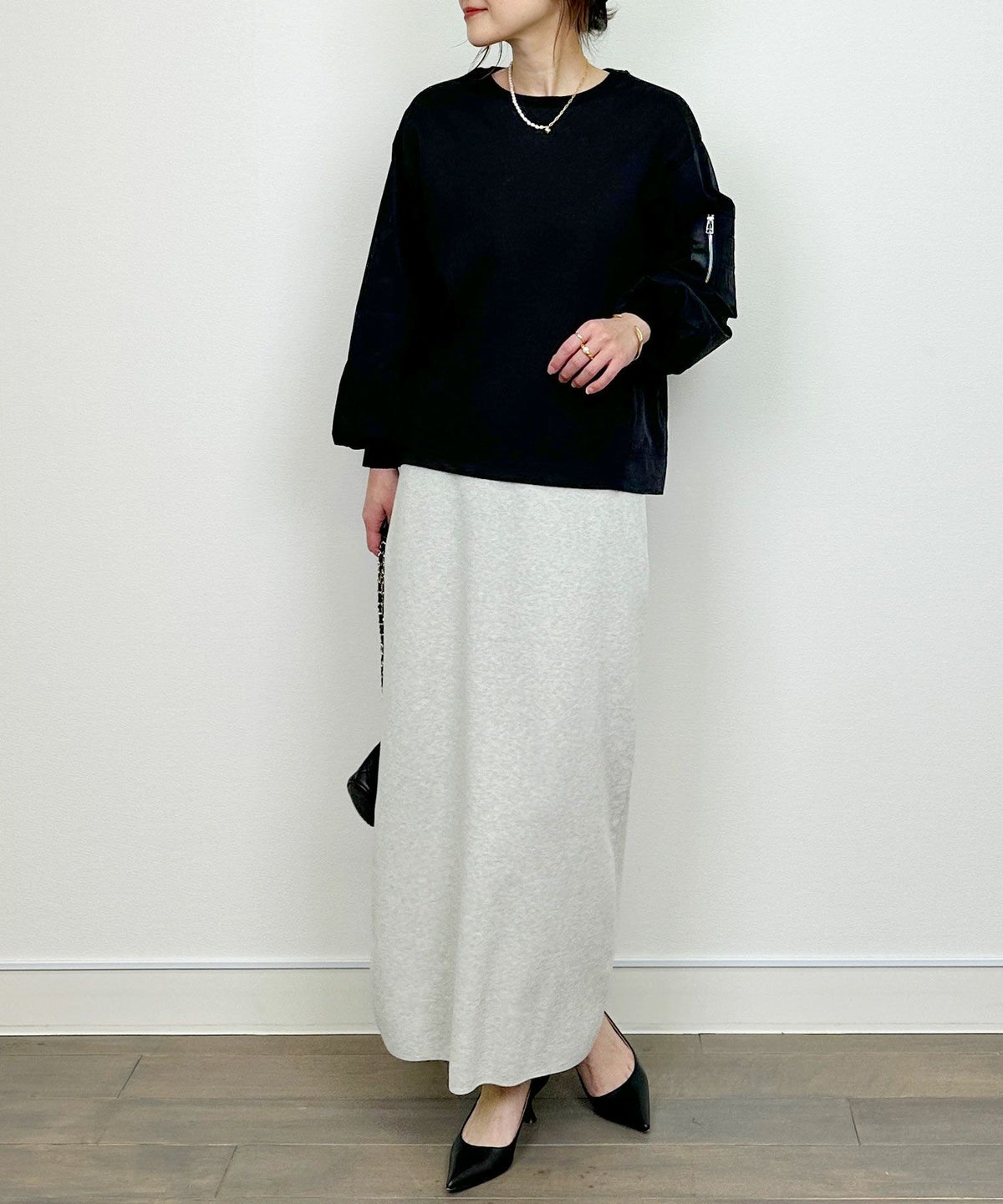 model：H164　着用サイズ：M　ライトグレー