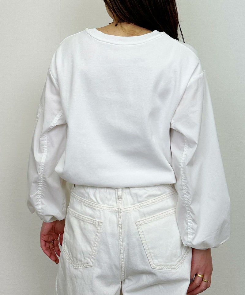 model：H164　着用サイズ：M　オフホワイト