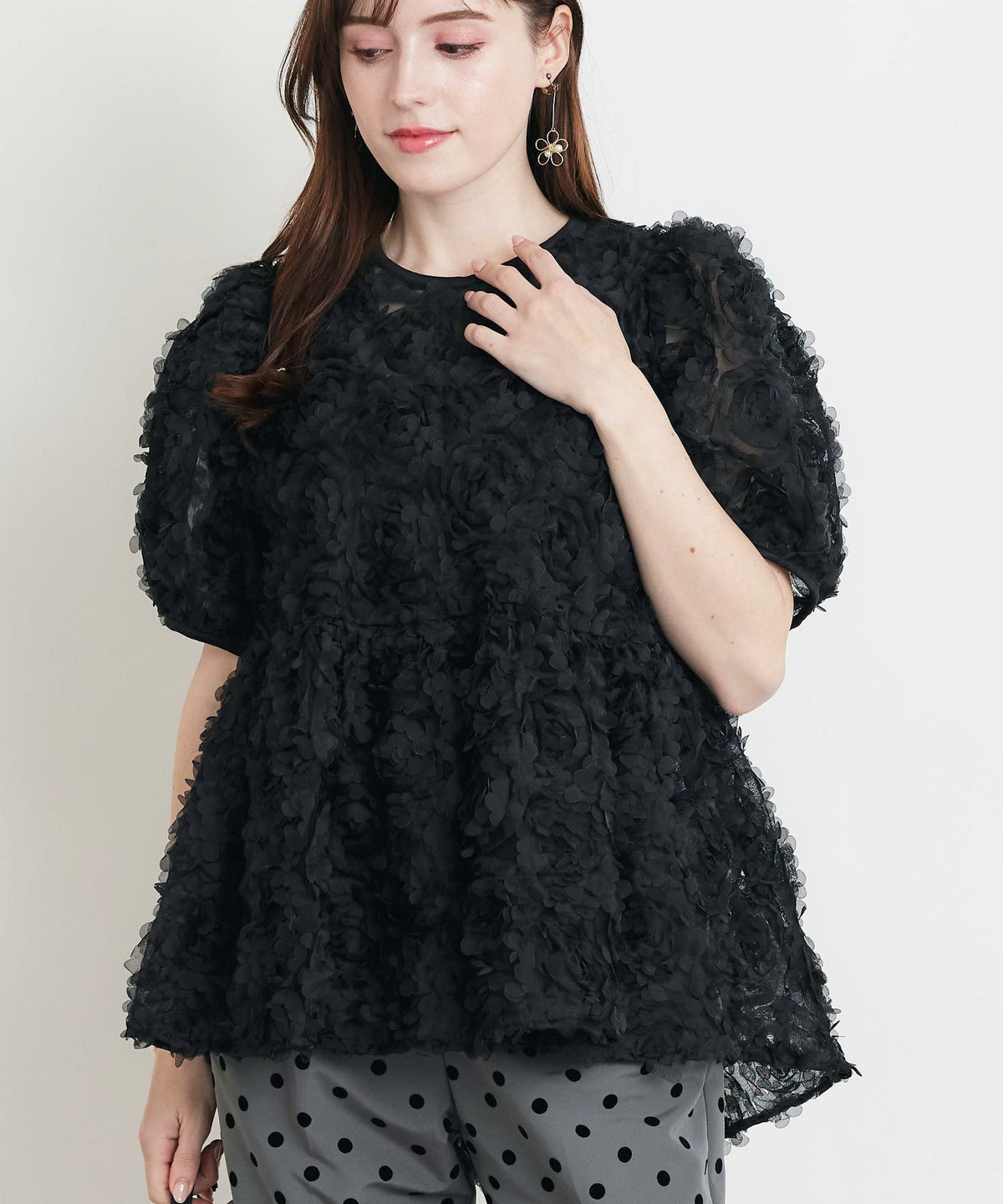 model：H160　着用サイズ：M　ブラック