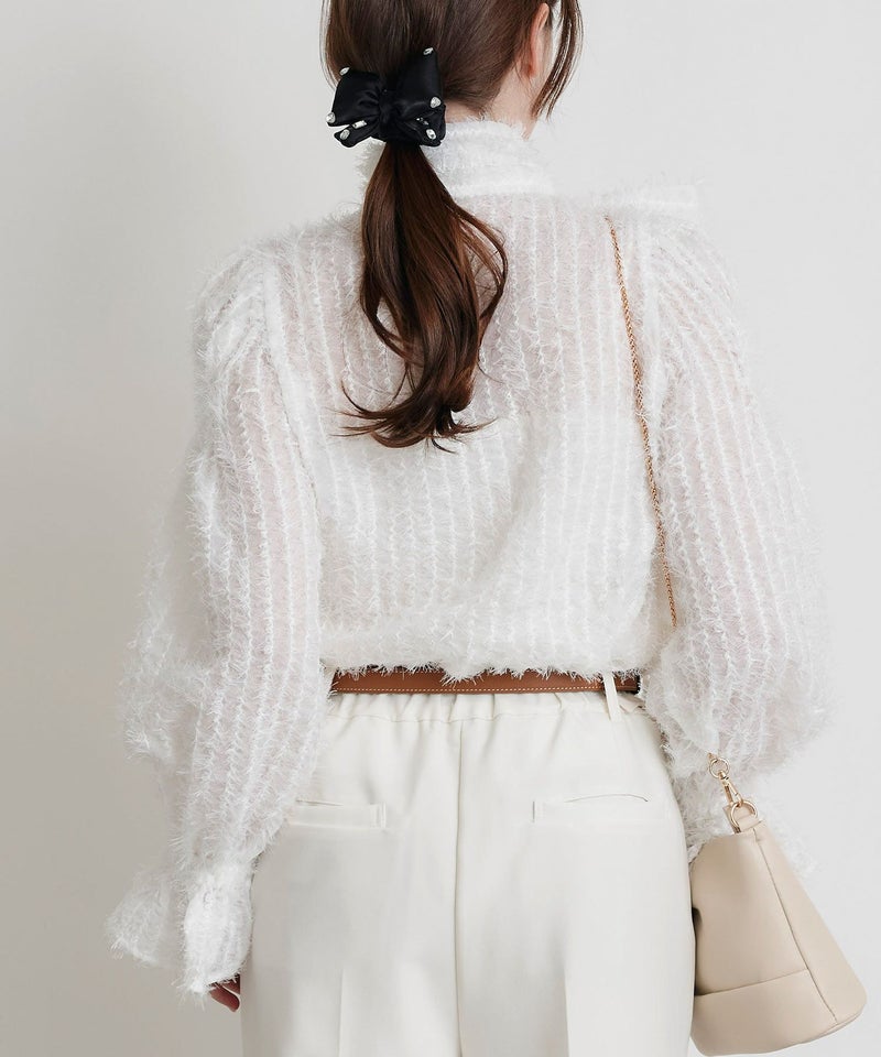 model：H160　着用サイズ：M　オフホワイト