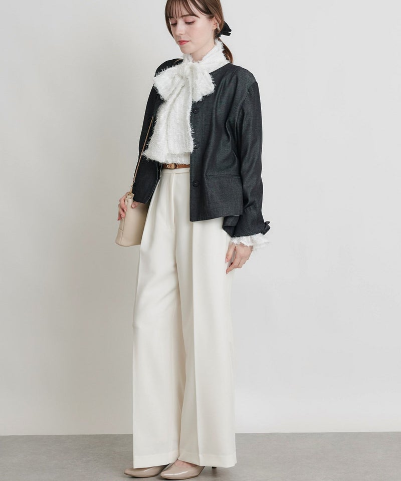 model：H160　着用サイズ：M　オフホワイト