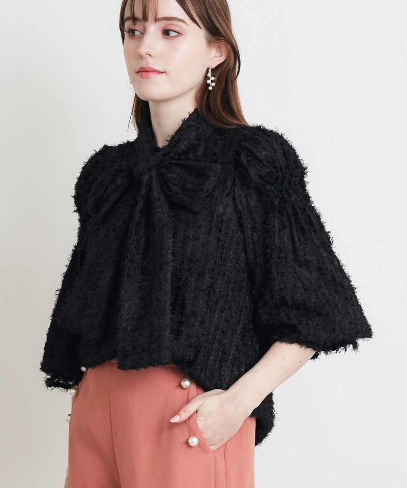 model：H160　着用サイズ：M　ブラック