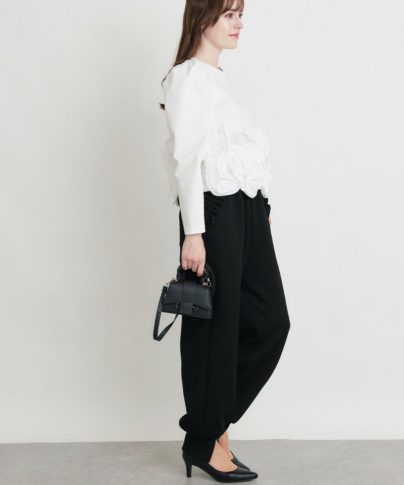 model：H160　着用サイズ：M　オフホワイト