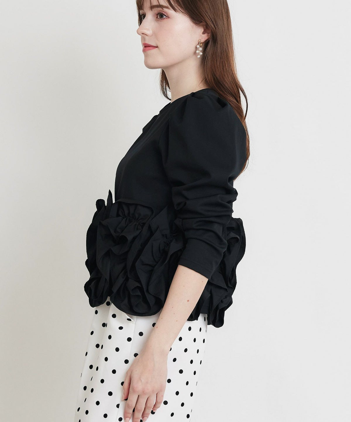 model：H160　着用サイズ：M　ブラック