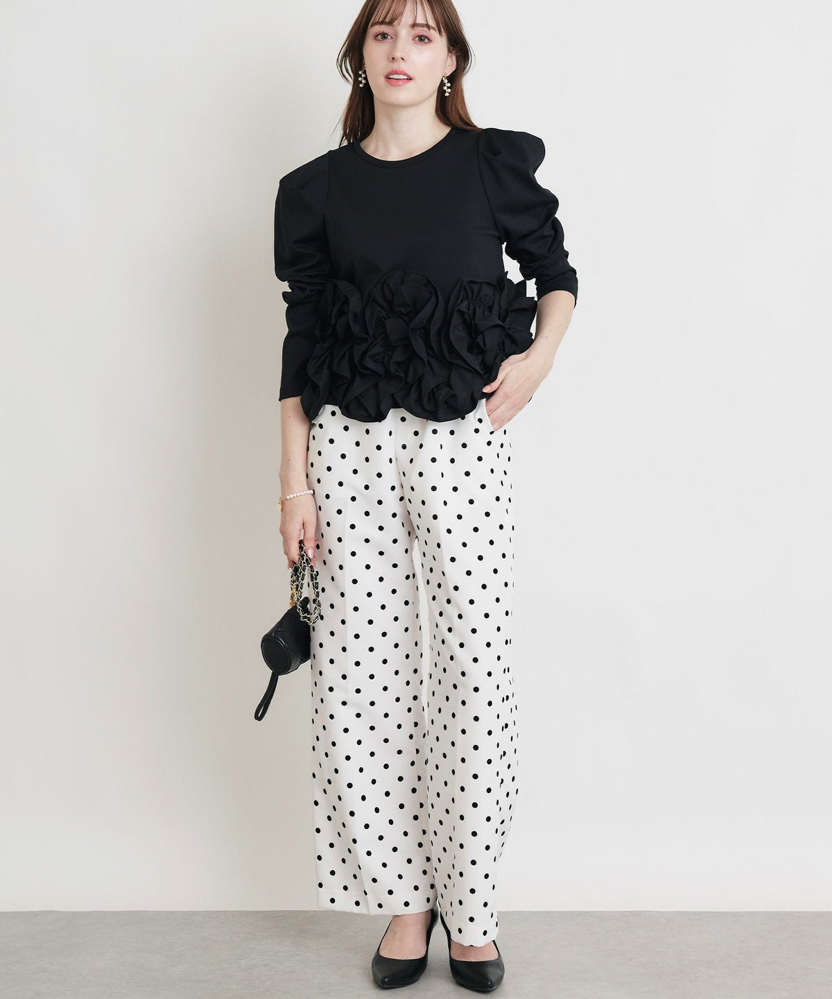 model：H160　着用サイズ：M　ブラック