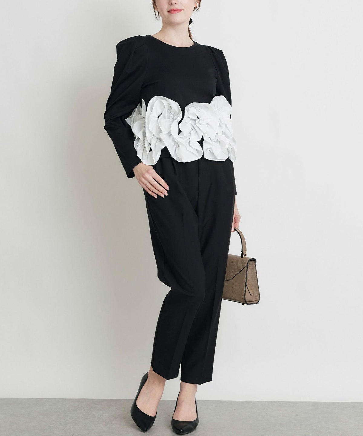 model：H160　着用サイズ：M　ブラック系その他