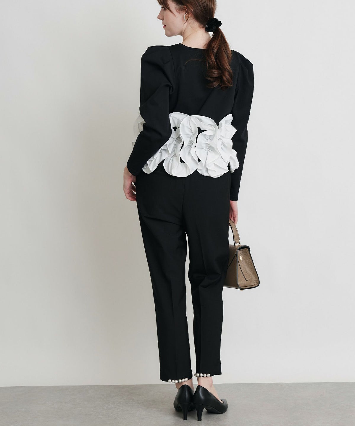 model：H160　着用サイズ：M　ブラック系その他