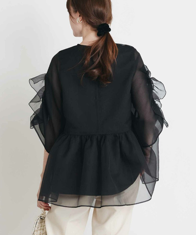 model：H160　着用サイズ：M　ブラック