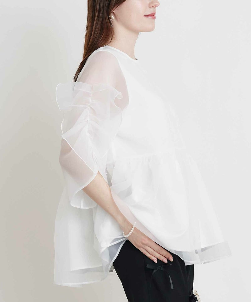 model：H160　着用サイズ：M　オフホワイト