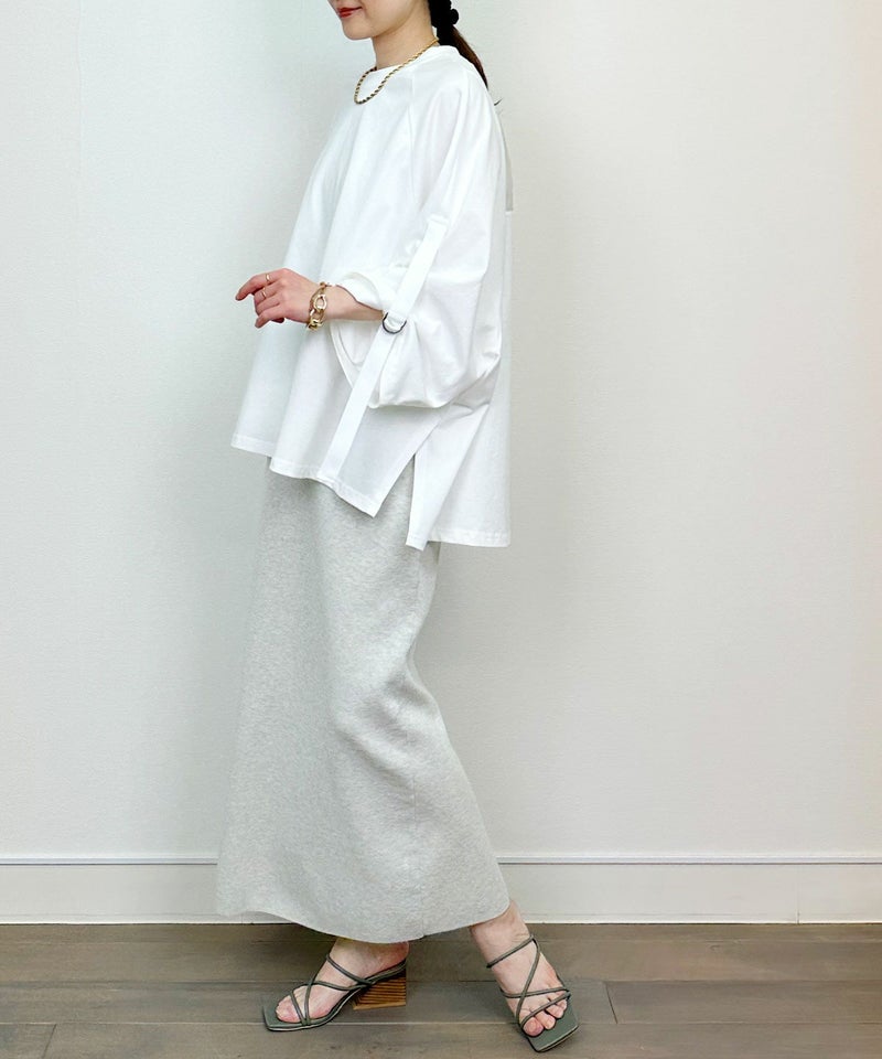 model：H164　着用サイズ：M　オフホワイト