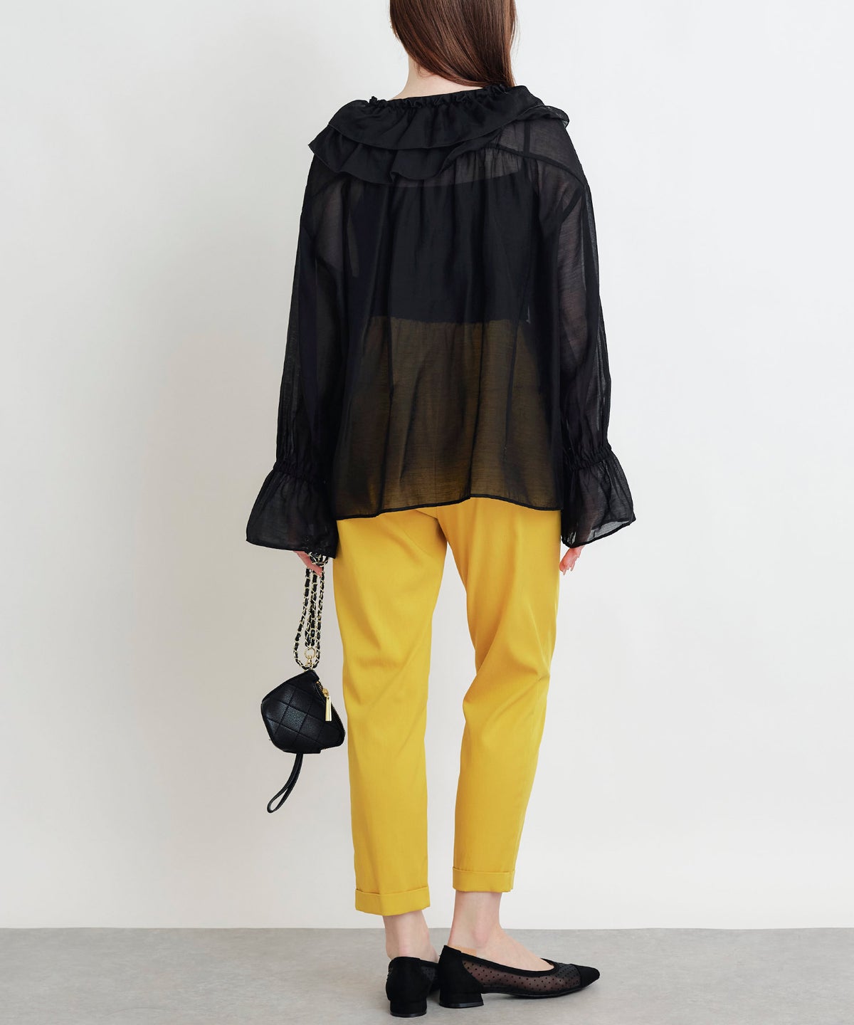 model：H160　着用サイズ：M　ブラック