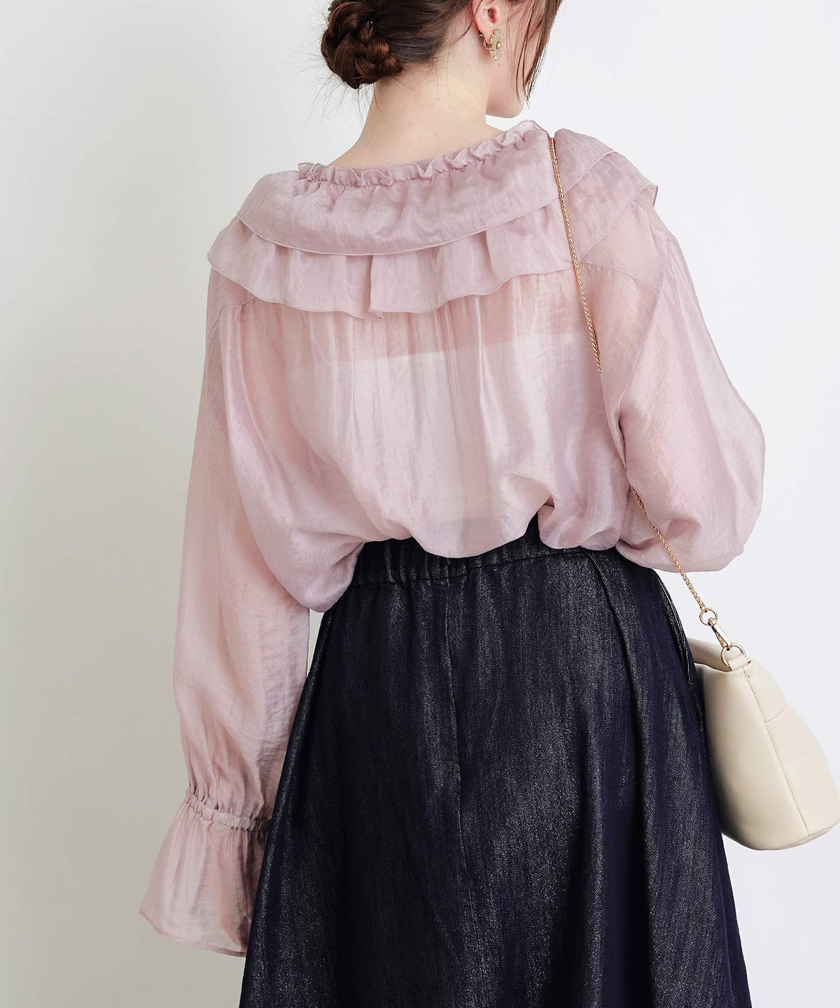 model：H160　着用サイズ：M　ピンク