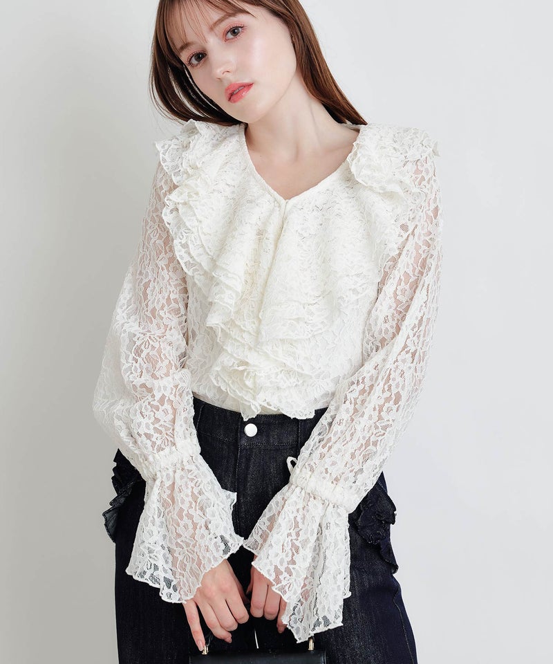 model：H160　着用サイズ：M　オフホワイト